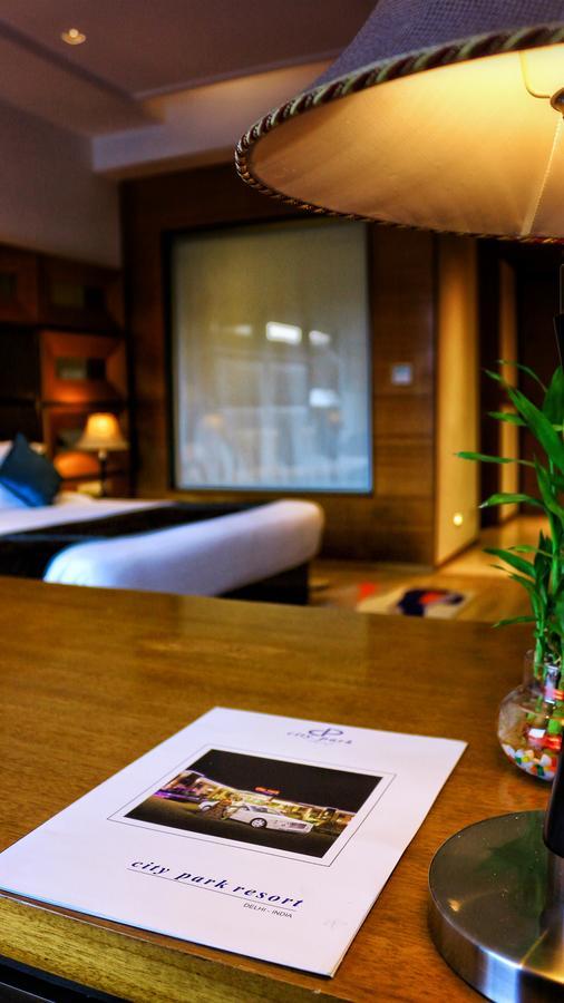 City Park Resort Bahādurgarh Eksteriør billede